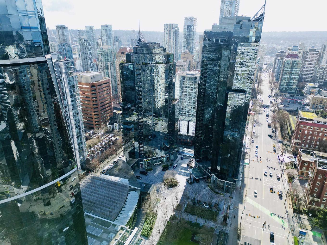 701-1050 Burrard Street, Vancouver, BC