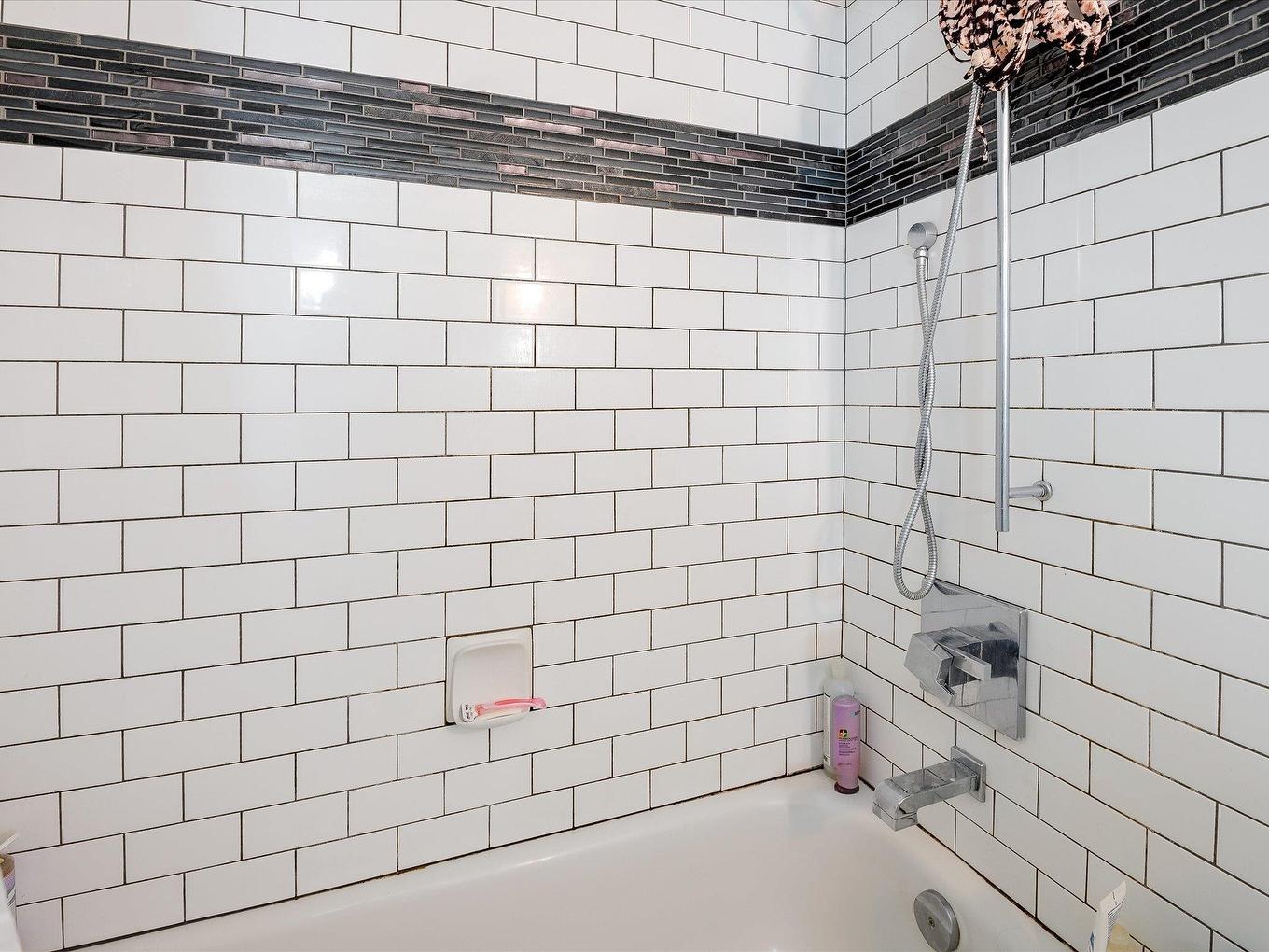 211-2050 Lake Placid Road, Whistler, BC