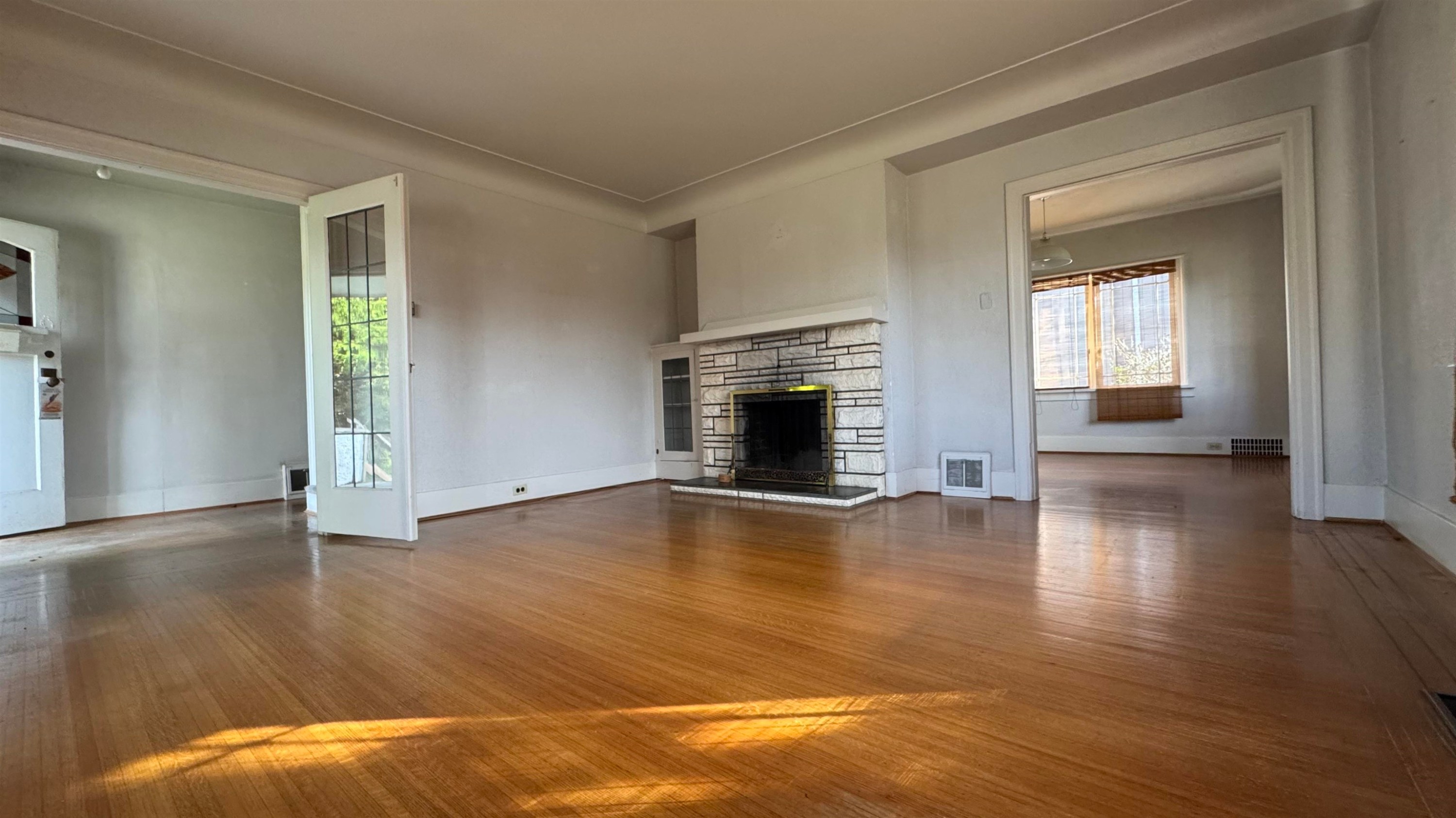 5480 Collingwood Street, Vancouver, BC
