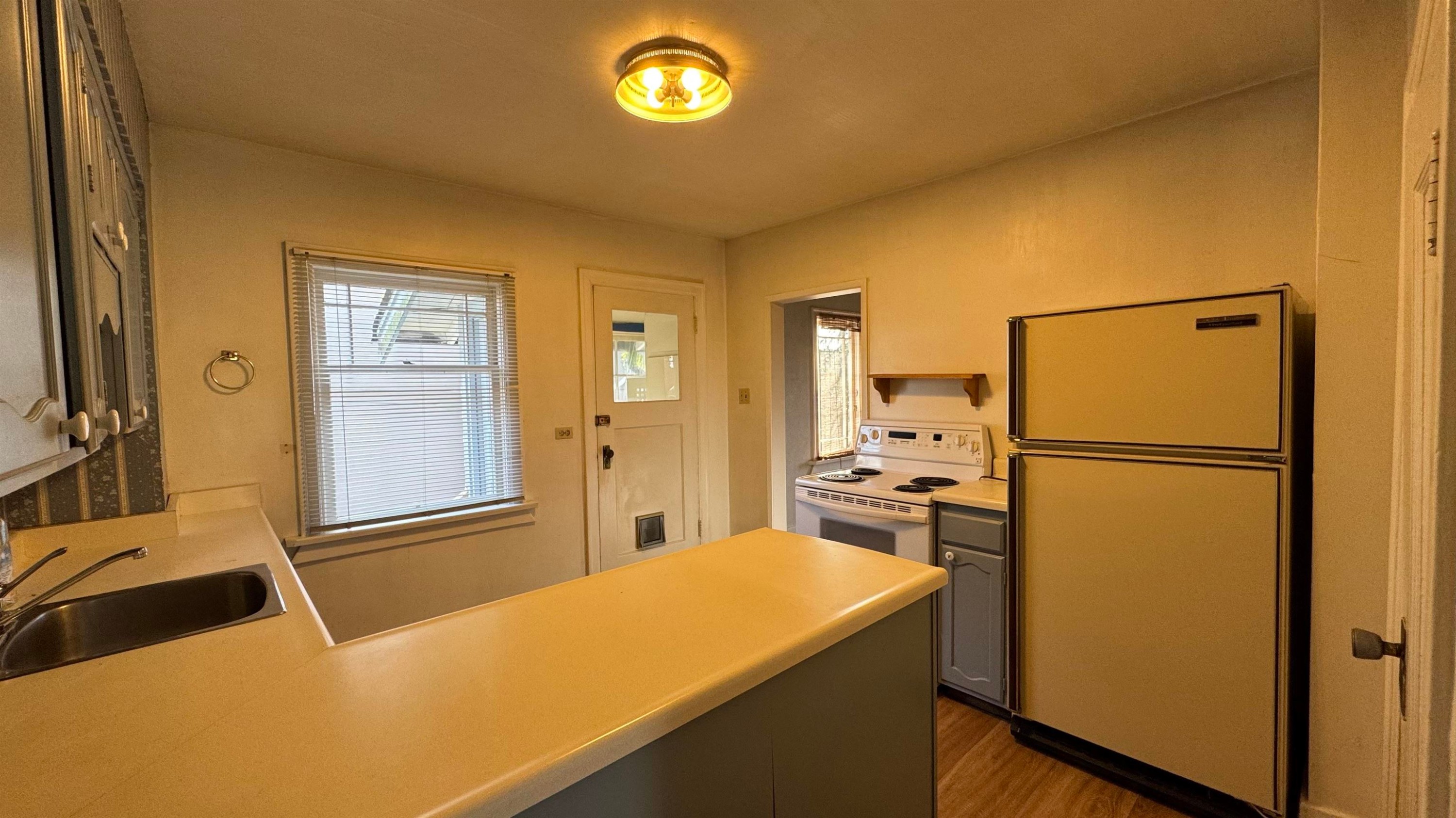 5480 Collingwood Street, Vancouver, BC