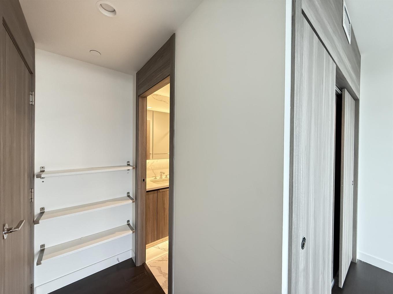 509-4880 Lougheed Hwy, Burnaby, BC