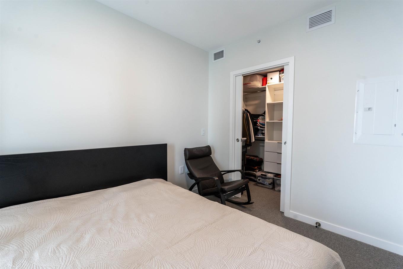 1603-4168 Lougheed Highway, Burnaby, BC