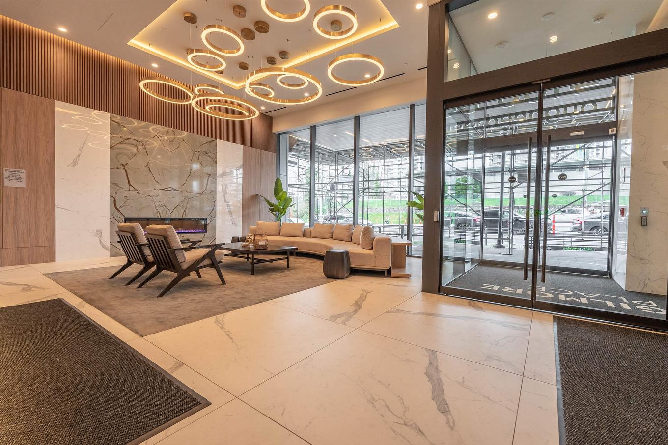 1603-4168 Lougheed Highway, Burnaby, BC