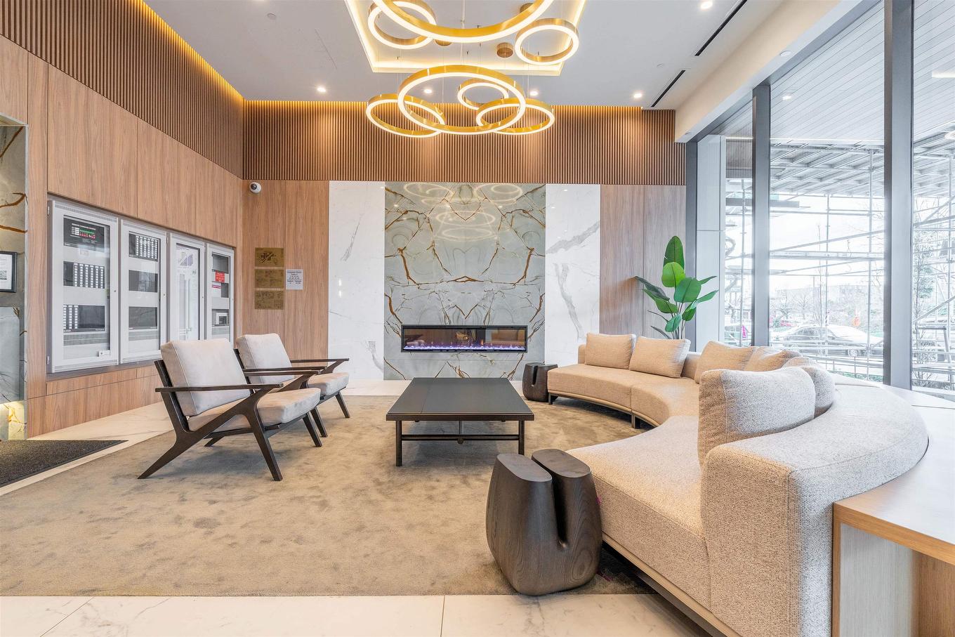 1603-4168 Lougheed Highway, Burnaby, BC