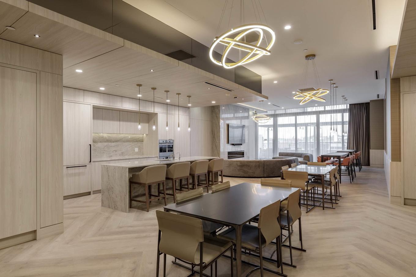 1603-4168 Lougheed Highway, Burnaby, BC