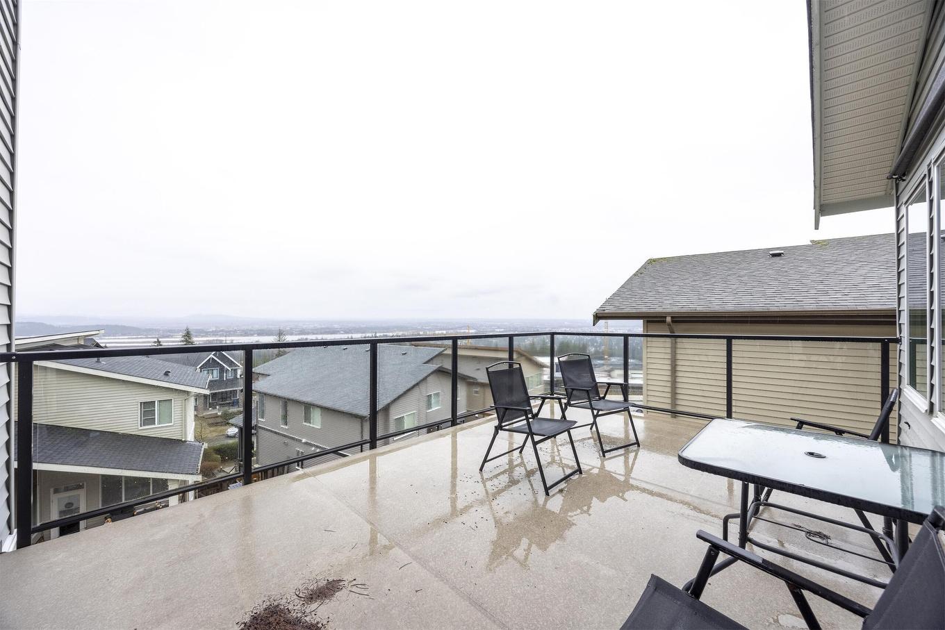 1407 Strawline Hill Street, Coquitlam, BC