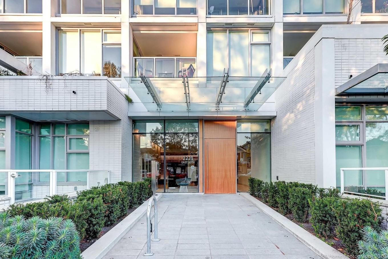 509-2221 30Th Avenue E, Vancouver, BC