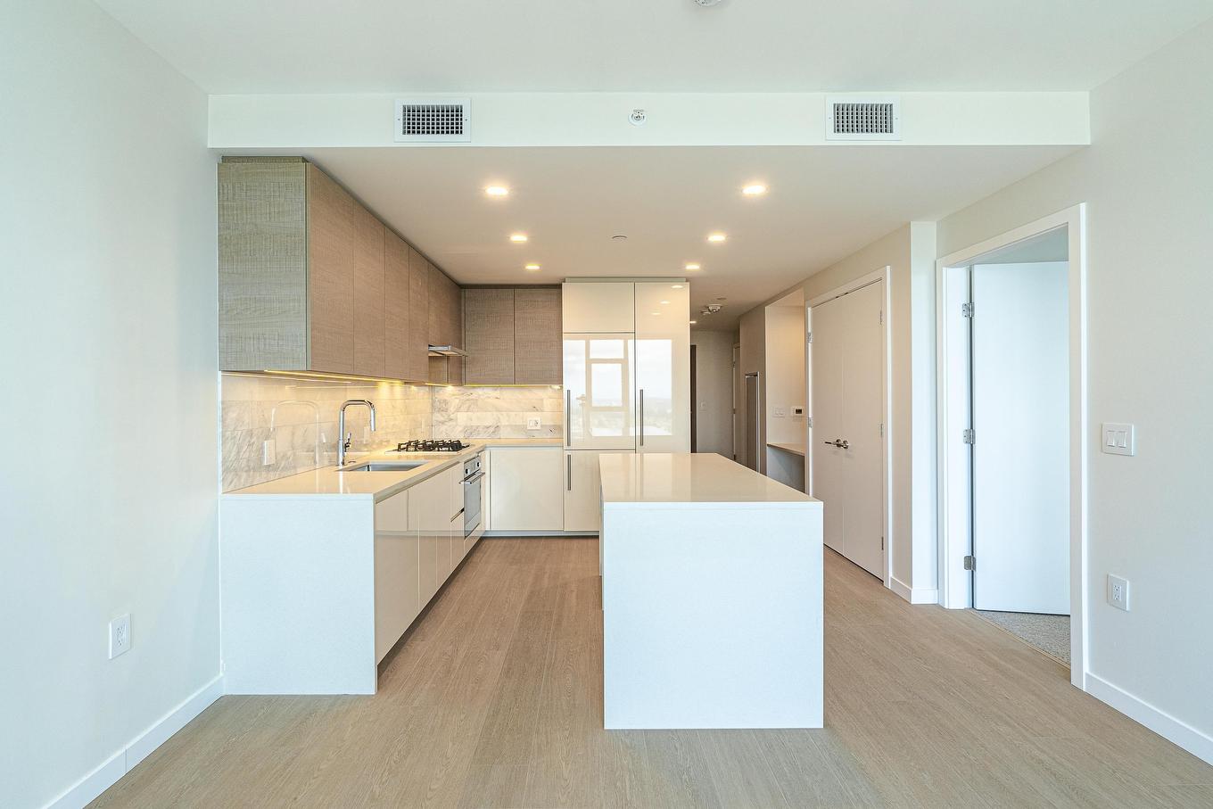 2904-2108 Gilmore Avenue, Burnaby, BC