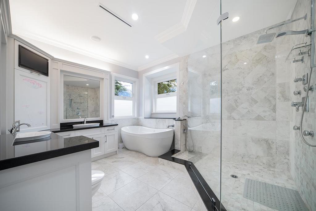 1420 53Rd Avenue W, Vancouver, BC