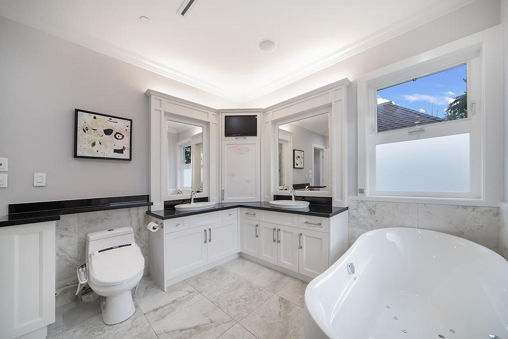 1420 53Rd Avenue W, Vancouver, BC