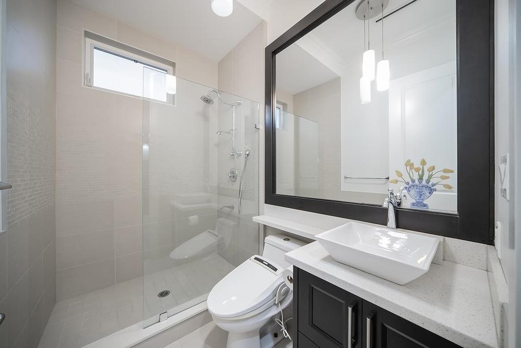 1420 53Rd Avenue W, Vancouver, BC