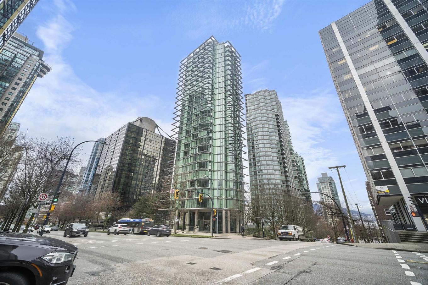 608-1331 Georgia Street W, Vancouver, BC