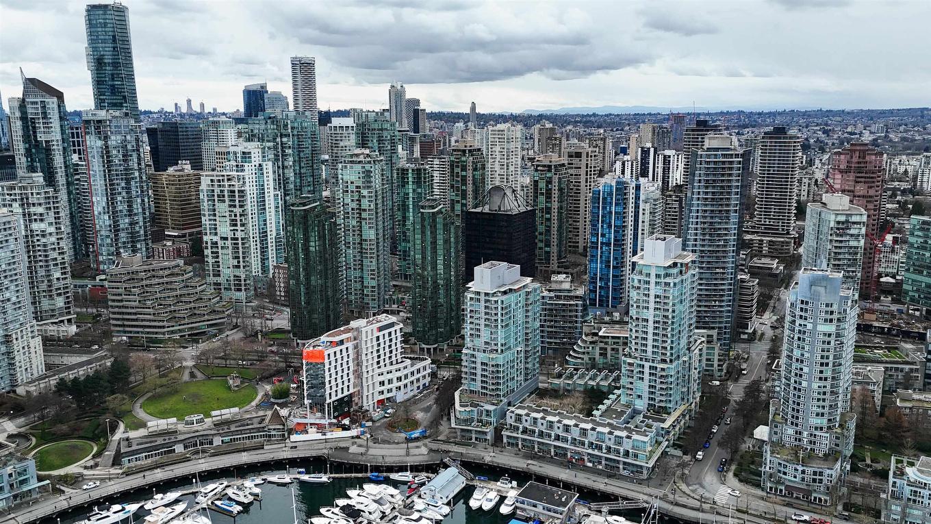 608-1331 Georgia Street W, Vancouver, BC