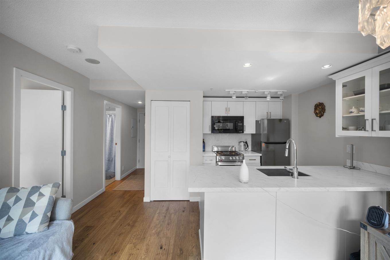 608-1331 Georgia Street W, Vancouver, BC