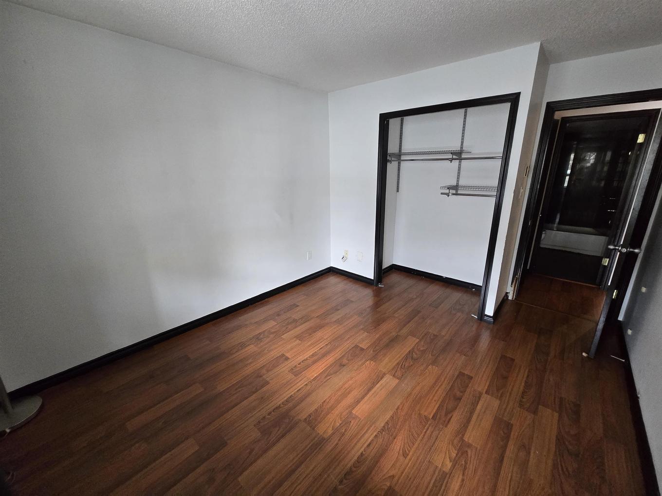 302-921 Thurlow Street, Vancouver, BC