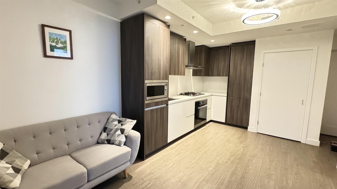 1504-6328 No. 3 Road, Richmond, BC