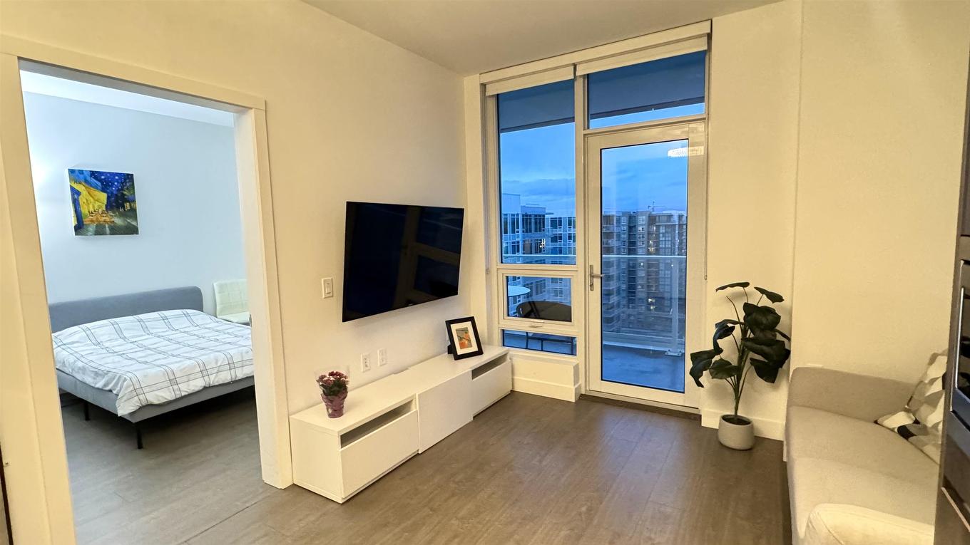 1504-6328 No. 3 Road, Richmond, BC