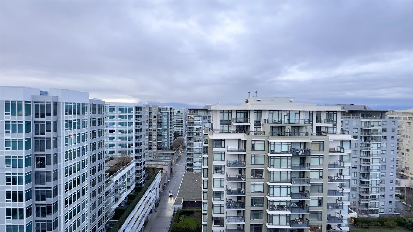 1504-6328 No. 3 Road, Richmond, BC