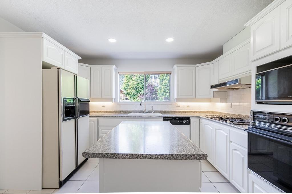 3513 40Th Avenue W, Vancouver, BC