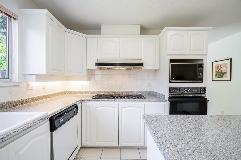 3513 40Th Avenue W, Vancouver, BC