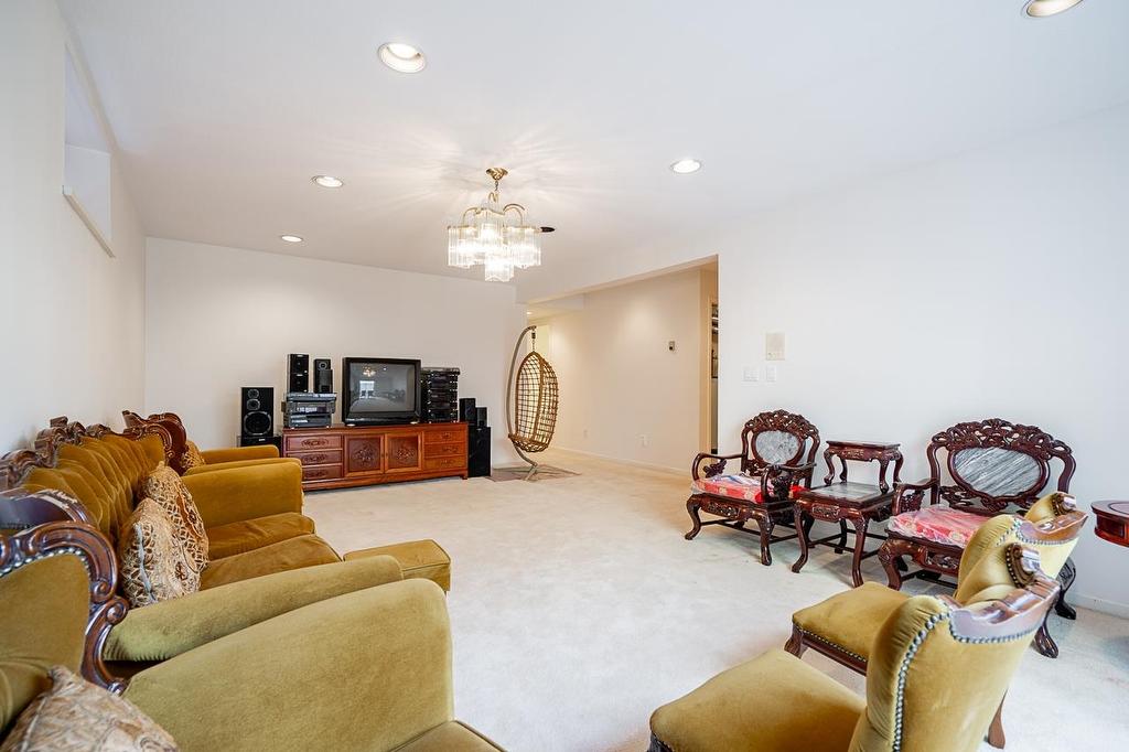 3513 40Th Avenue W, Vancouver, BC