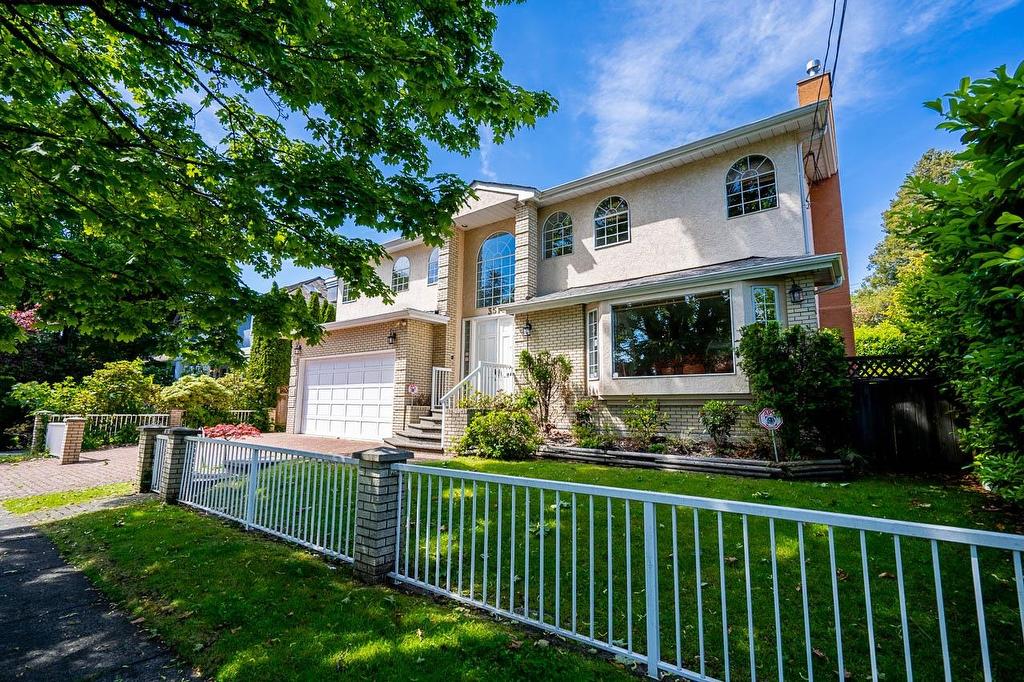 3513 40Th Avenue W, Vancouver, BC