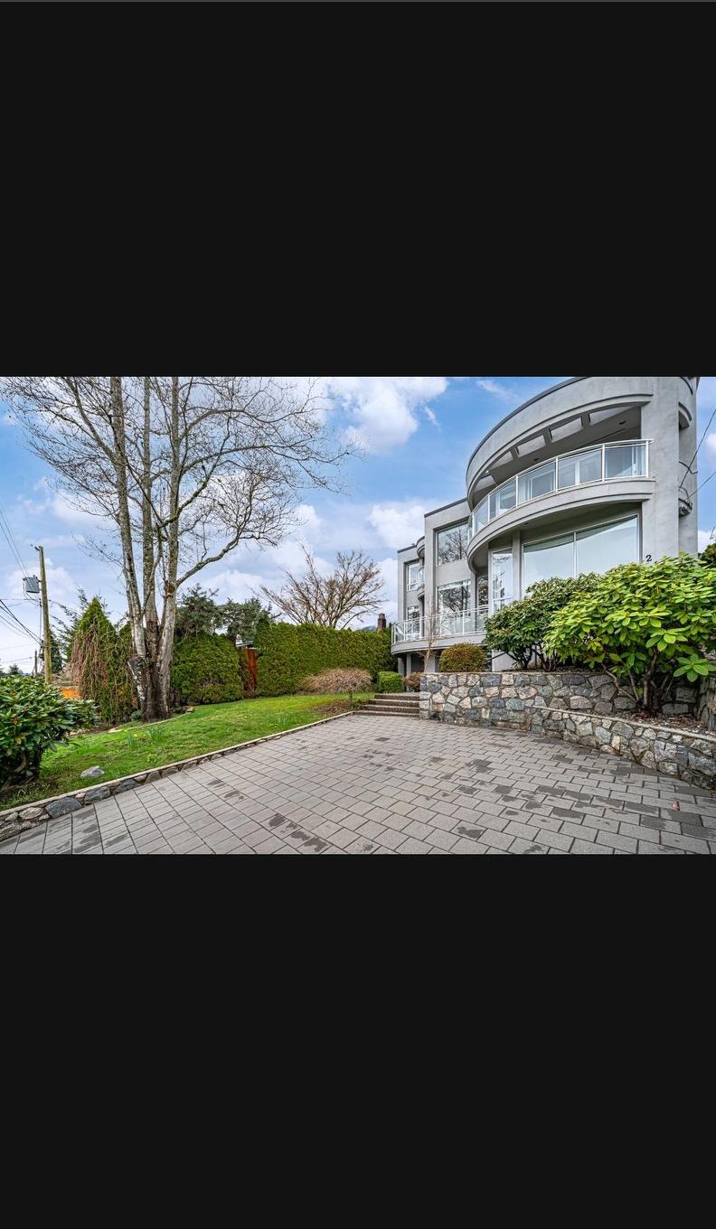 2135 Lawson Avenue, West Vancouver, BC