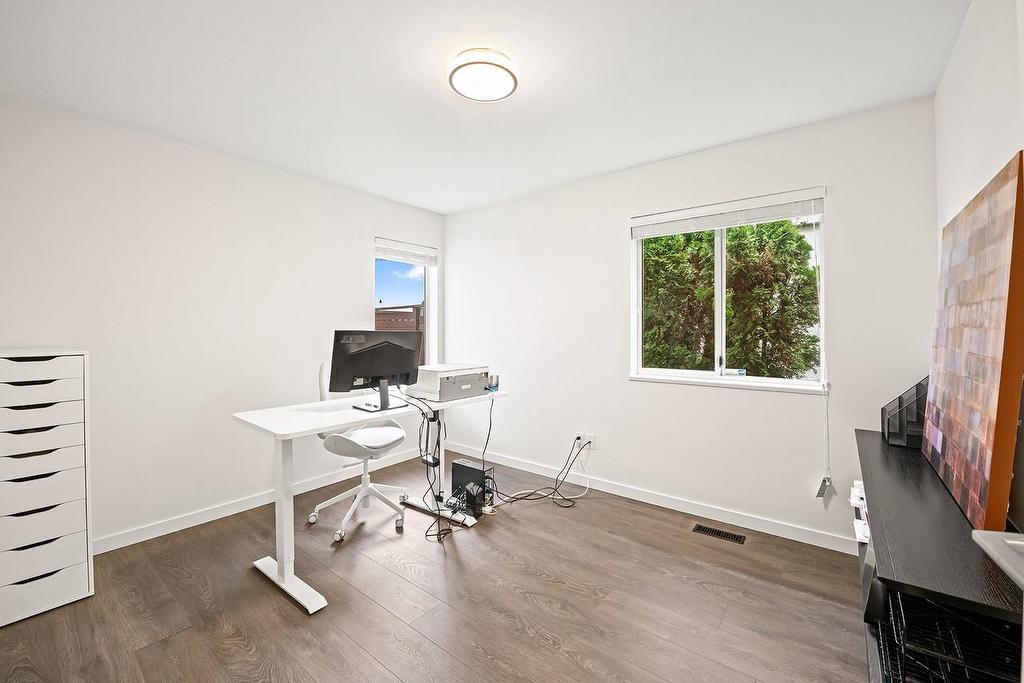 2135 Lawson Avenue, West Vancouver, BC