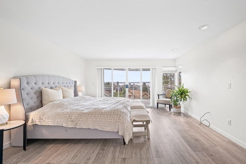 2135 Lawson Avenue, West Vancouver, BC