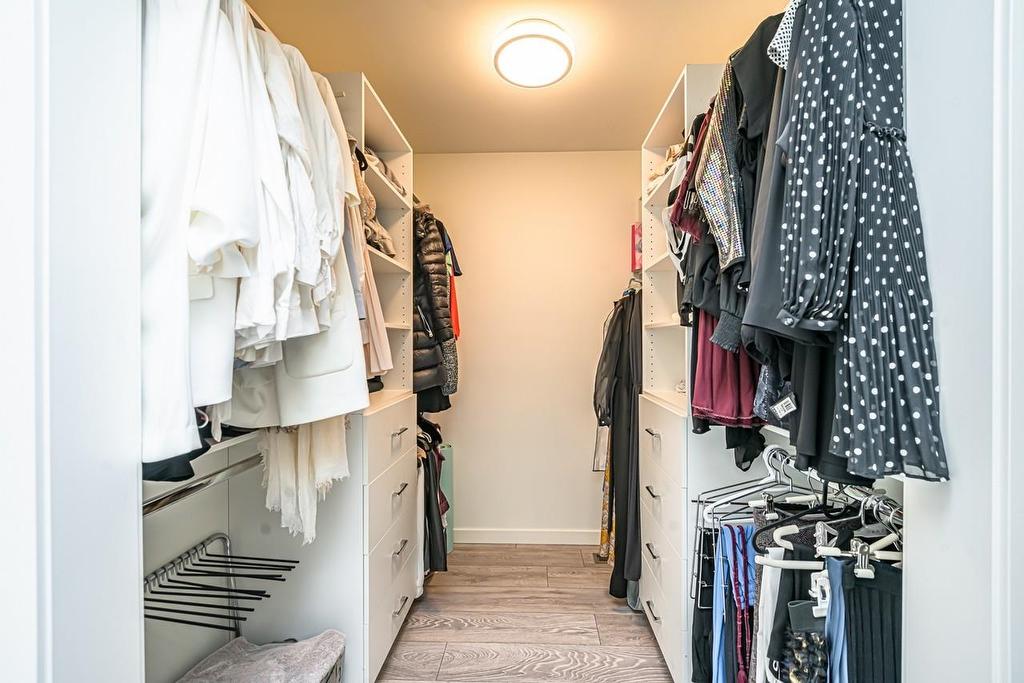 2135 Lawson Avenue, West Vancouver, BC