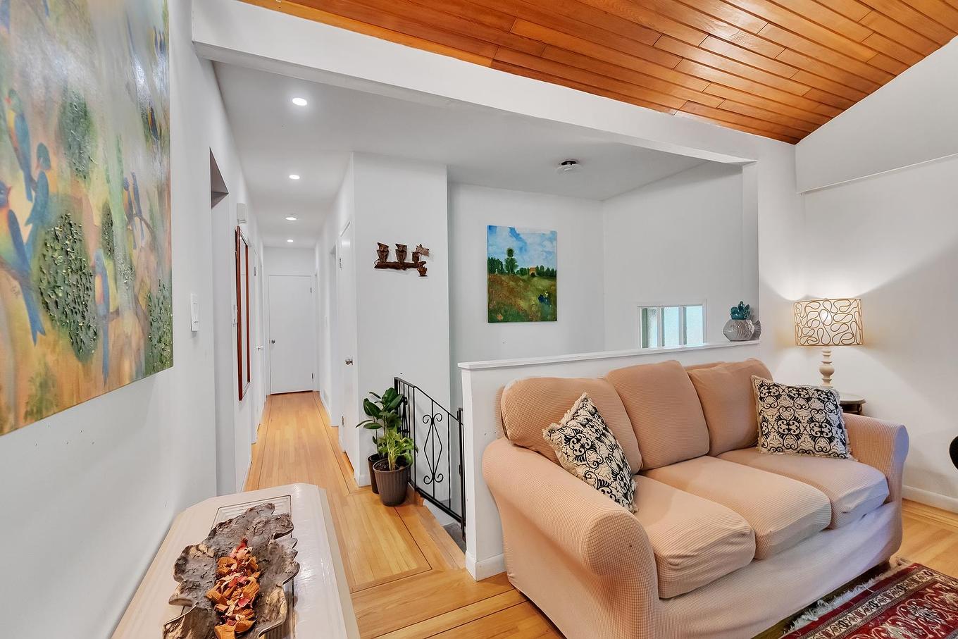 5325 Marine Drive, West Vancouver, BC