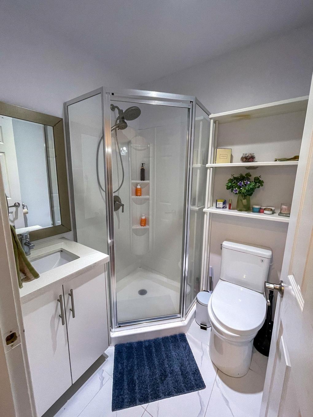 5325 Marine Drive, West Vancouver, BC