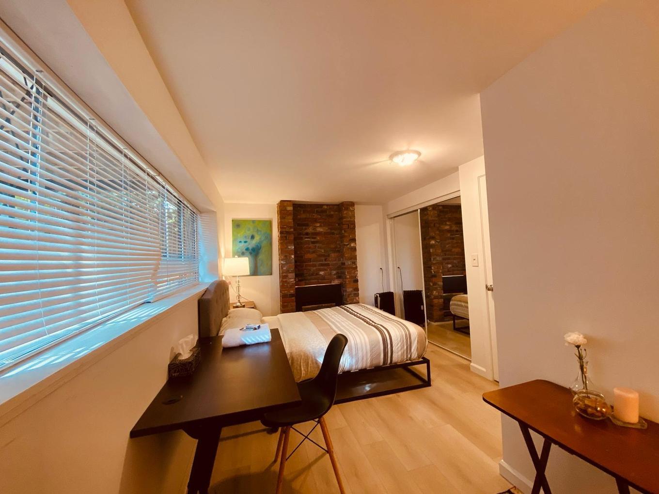 5325 Marine Drive, West Vancouver, BC