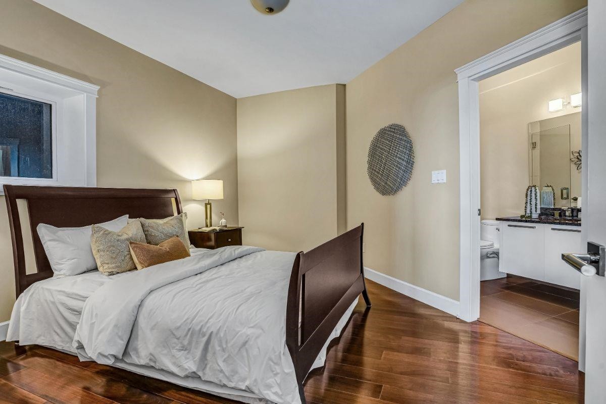 1365 Cammeray Road, West Vancouver, BC