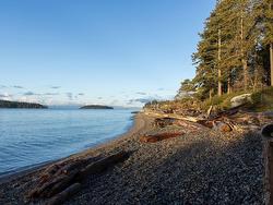 5845 Sunshine Coast Highway Sechelt, BC V0N 3A1