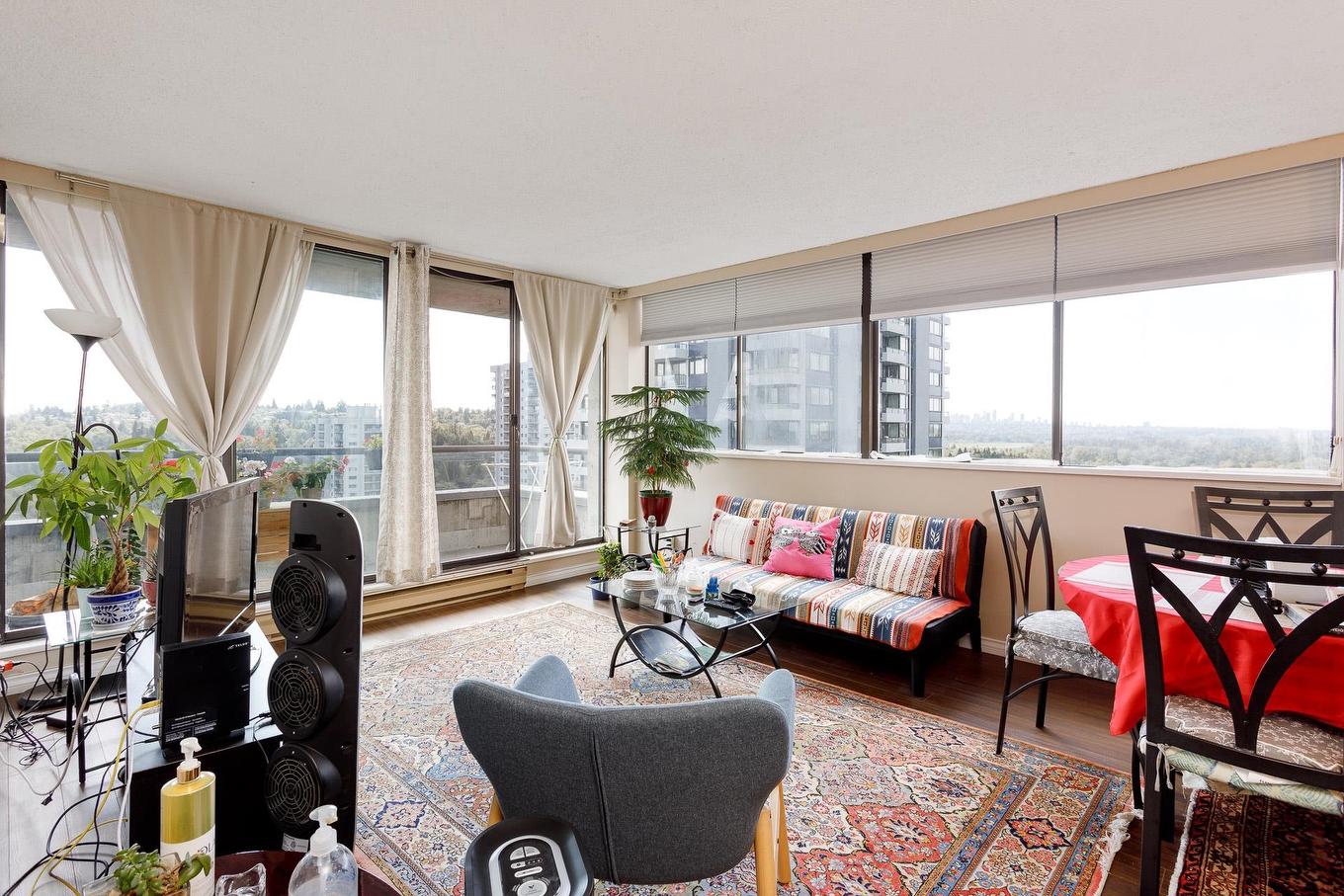 1504-3970 Carrigan Court, Burnaby, BC