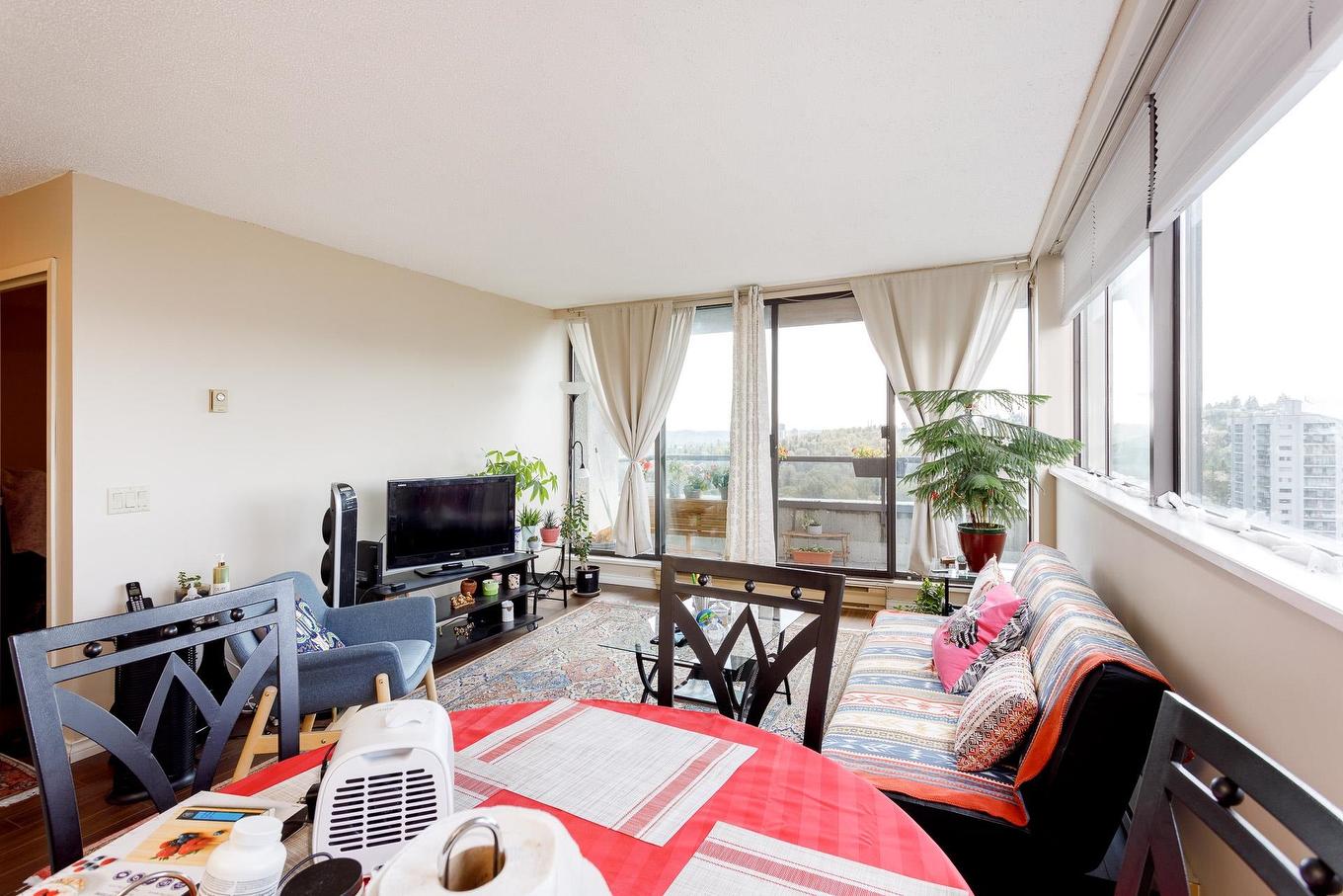 1504-3970 Carrigan Court, Burnaby, BC