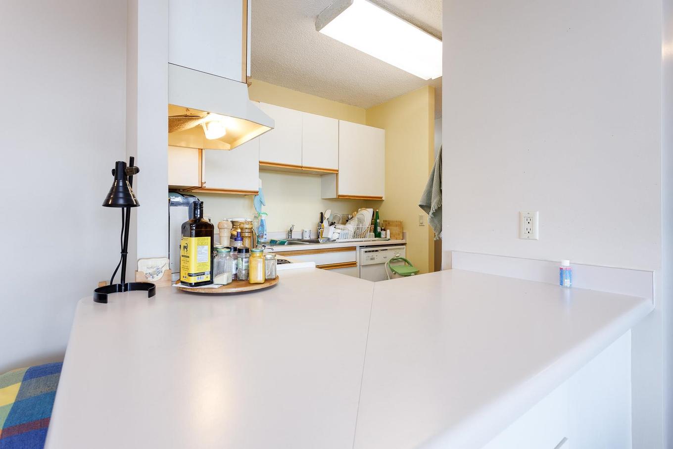 1504-3970 Carrigan Court, Burnaby, BC