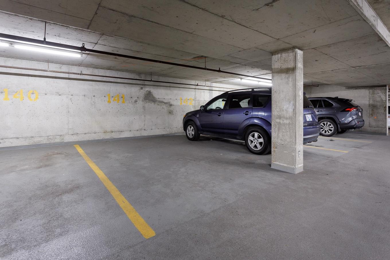 1504-3970 Carrigan Court, Burnaby, BC