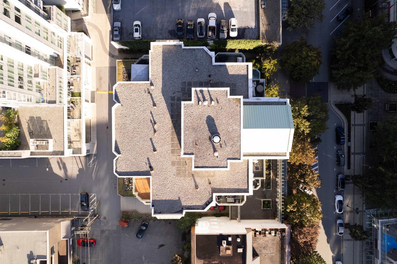 1203-140 14Th Street E, North Vancouver, BC