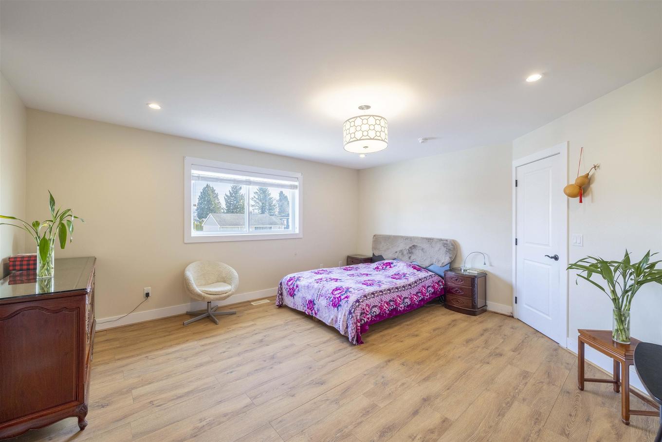 7535 Burgess Street, Burnaby, BC