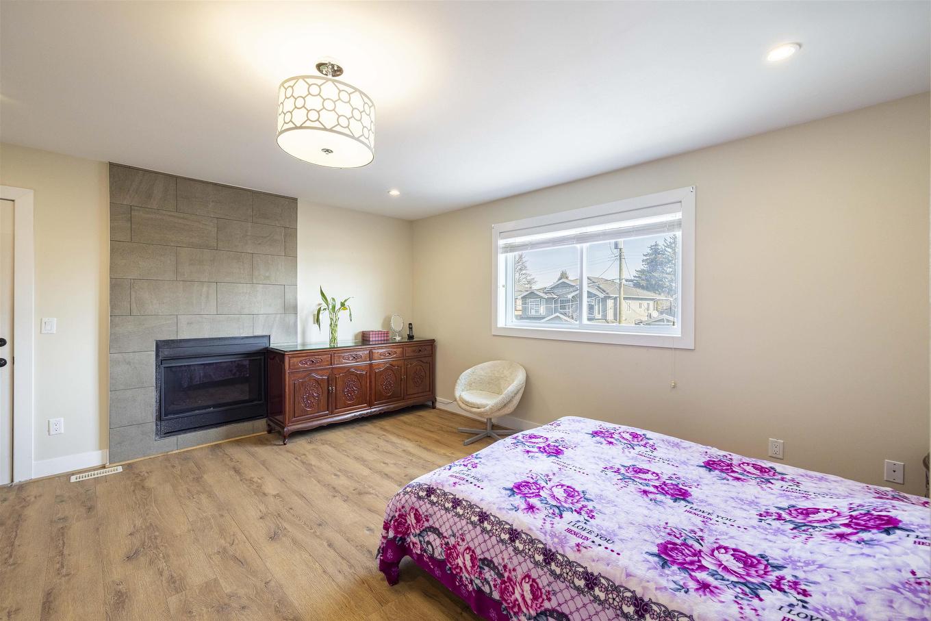 7535 Burgess Street, Burnaby, BC