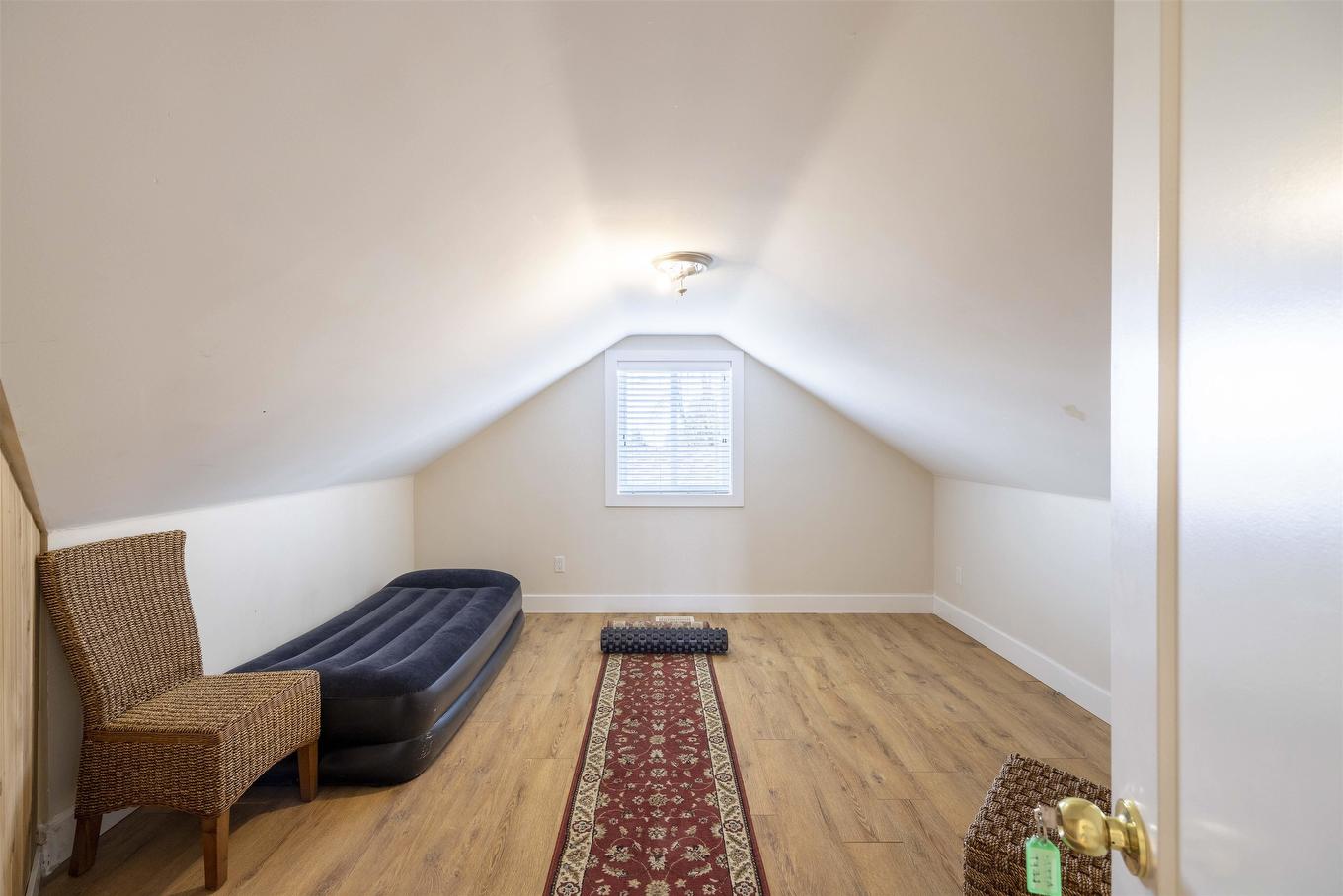 7535 Burgess Street, Burnaby, BC