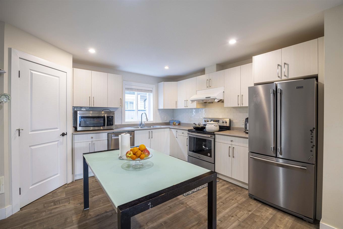 7535 Burgess Street, Burnaby, BC