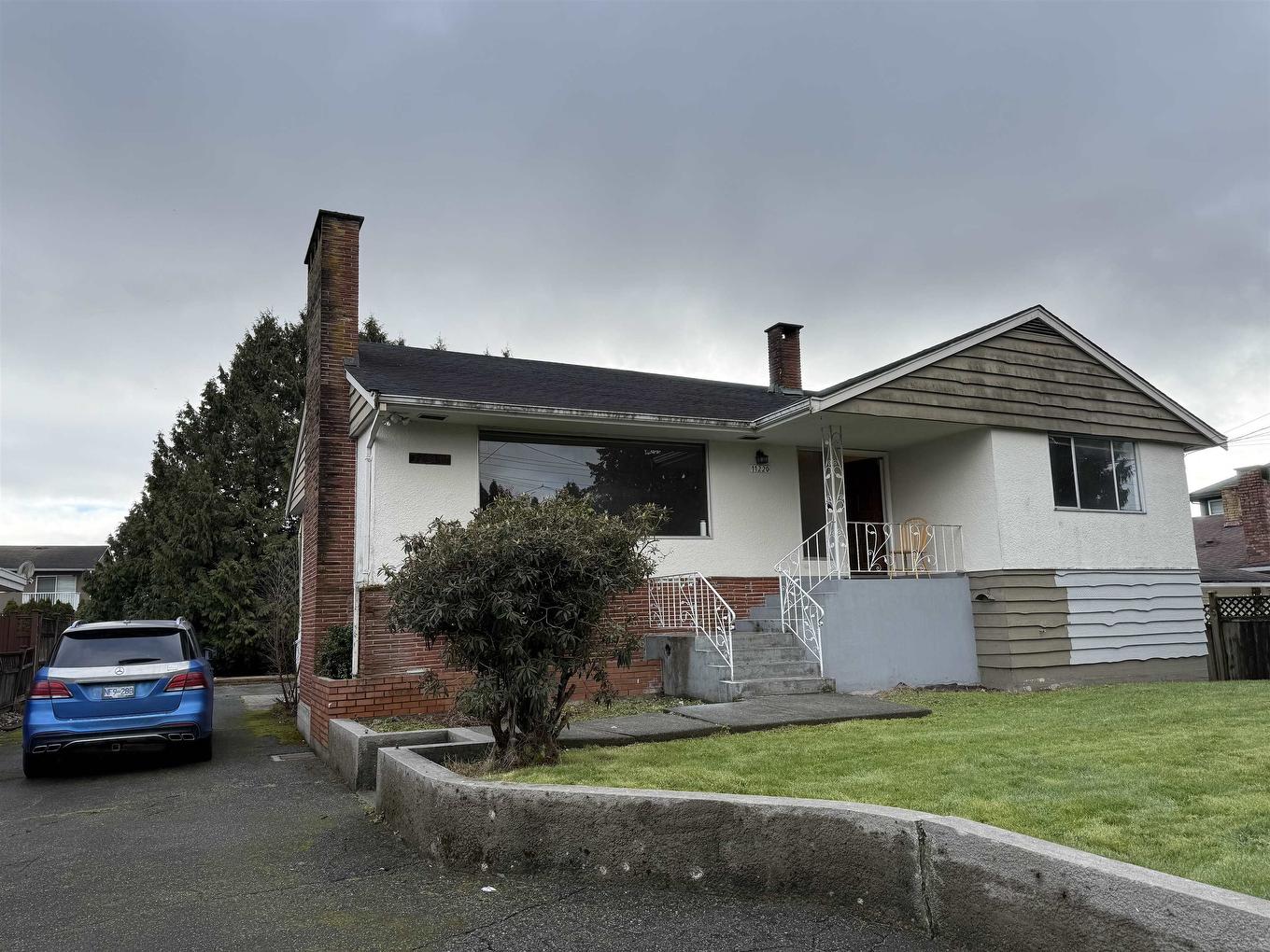 11220 King Road, Richmond, BC