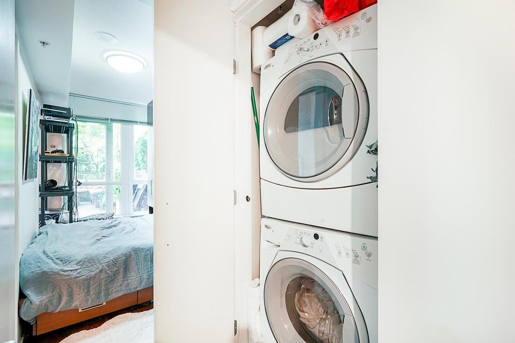 210-1055 Richards Street, Vancouver, BC