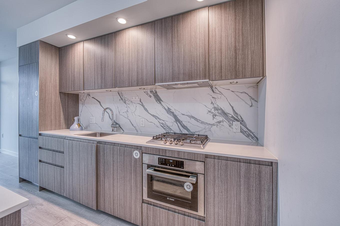 2508-6463 Silver Avenue, Burnaby, BC