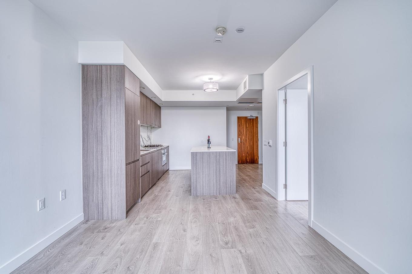 2508-6463 Silver Avenue, Burnaby, BC