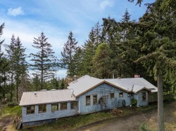 1690 Cottage Way Galiano Island, BC V0N 1P0