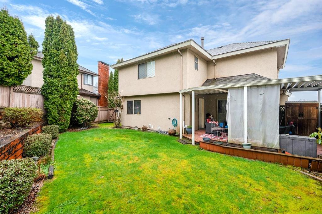 2902 Paul Lake Court, Coquitlam, BC